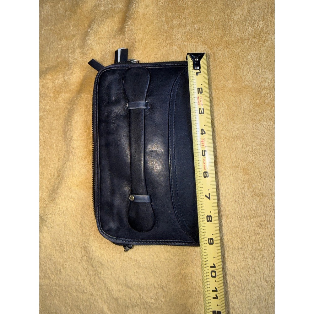Free People We The Free Black Leather Zip Around Wallet Clutch Hand Strap - Picture 4 of 10